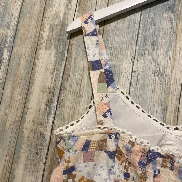 American eagle patchwork, colorful Ruffle crop top | Size medium - Picture 11 of 12